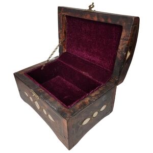 Vintage Intricate Wood & Mother Of Pearl Trinket Jewelry Box